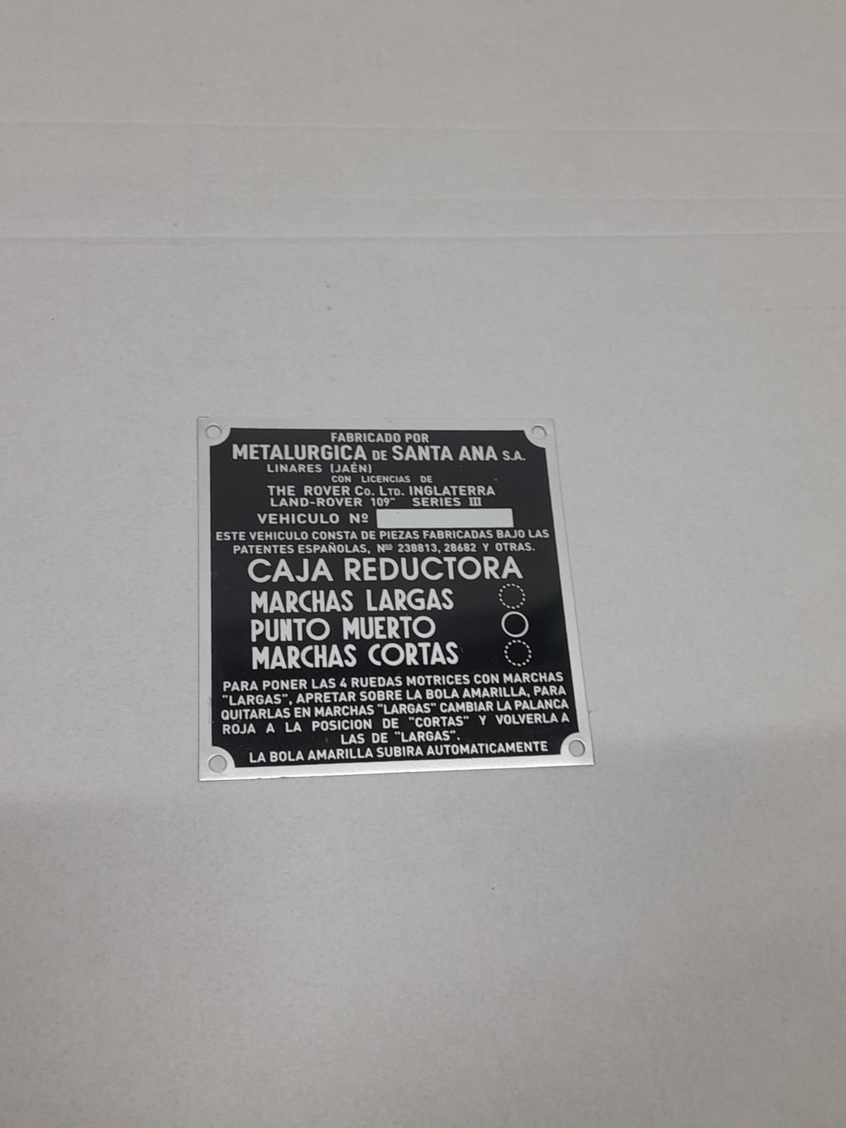 Emblema caja reductora